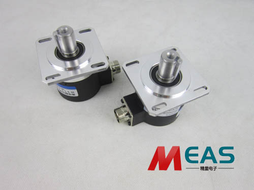 ����λ�ƾ��a��������̖��ݔ����ʽ��ͬ���c